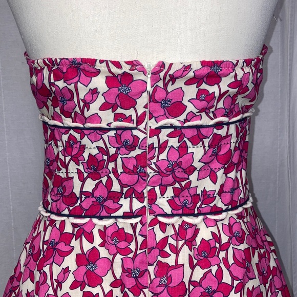 Lilly Pulitzer Vintage Class Act Willa Halter Dress Pink and Navy flowers - Picture 6 of 12